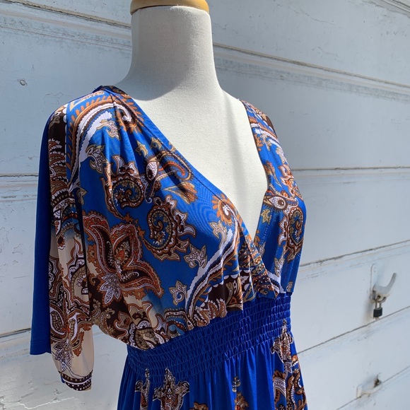 Boho Patterned Dress with Deep V - Picture 3 of 5
